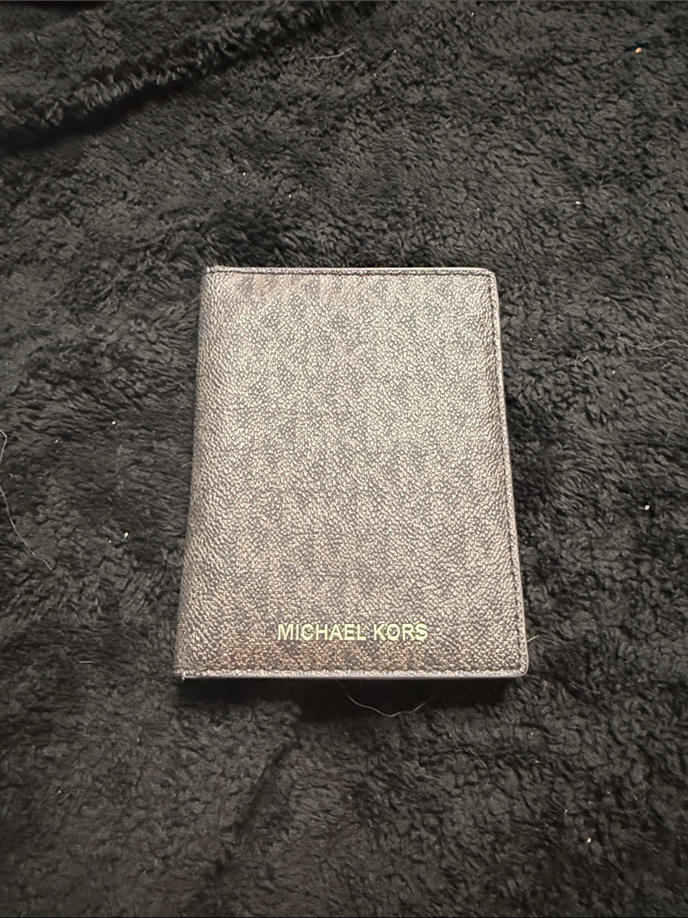 Michael Kors Black Pebbled Leather Card & Key Holder with Gold Logo